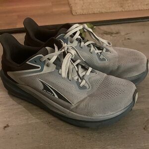 Altra Gray and Blue Athletic Shoes